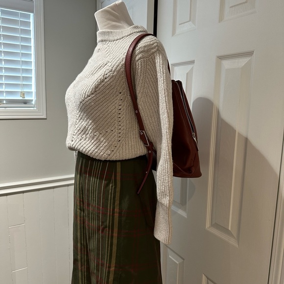 Wilfred light gray crop sweater - Picture 2 of 9